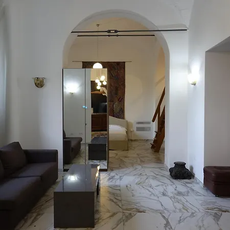 Helmirage Luxury Fori Imperiali 2* Rome