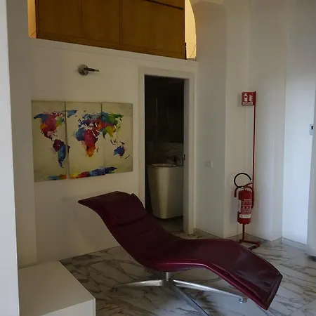Pensión Helmirage Luxury Fori Imperiali *