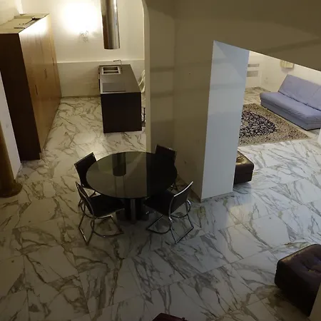 Πανσιόν Helmirage Luxury Fori Imperiali *