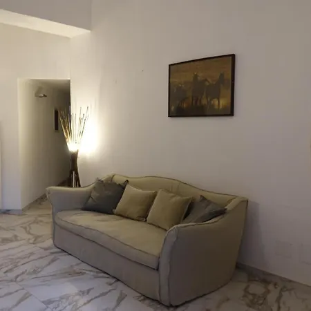 Helmirage Luxury Fori Imperiali Rome